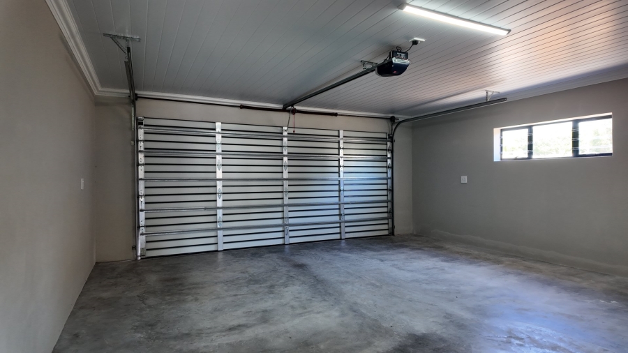 3 Bedroom Property for Sale in Stilbaai Wes Western Cape